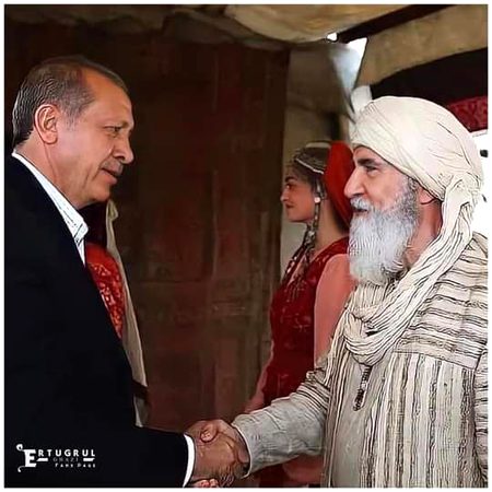 Turkish Celebs image