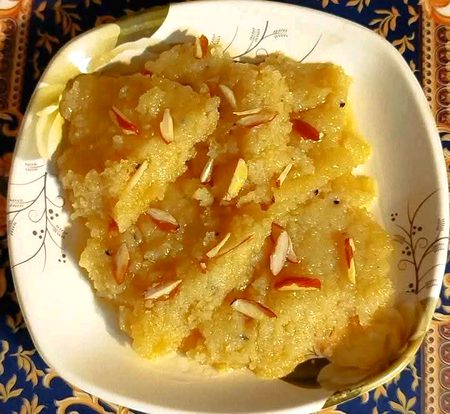 Yh lu meetha ok goid night sansoo ny wafa ki tu pir milngy g duaa krna Allah hafiz