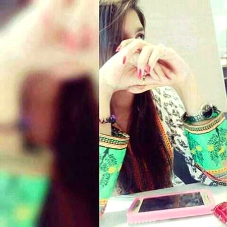 جوشدت سےچاہوگےتو ہوگی آرزوپوری
ہم وہ نہیں جوتمہیں خیرات میں مل جائیں