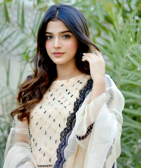 Pakistani Celebs image