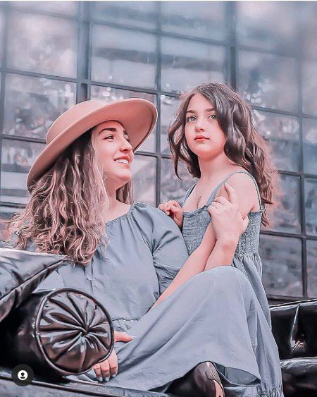 Beautiful People image