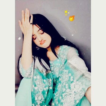 🌎😘°انــتــ الــحیــات°🦋
کــســی دن جــان لــے لــے گــا!!!🙃🖤🍂
تــیــرا یــوں جــان کــہــنــا!!!😍💋🔥
#مــاہــی:-)😇👑🦋💋✨