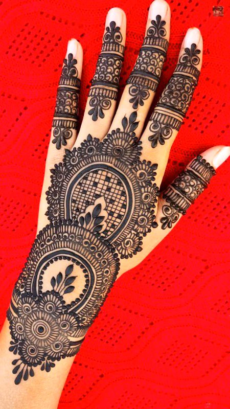 Mehndi Design image