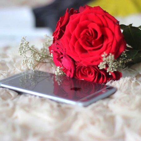 میں کہانی تو نہیں جو سدا رہ جاؤں.....!!! میں نے کردار نبھانا ہے اور چلے..
جانا ہے...!!! ❤
 -