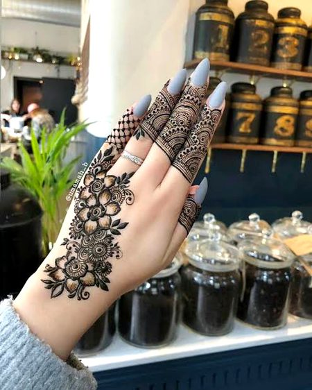 Mehndi Design image