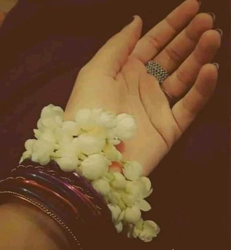 زندگی وہ کہانی ہے 🖤
جس میں من چاہے کردار نہیں ملتے 🔥💔