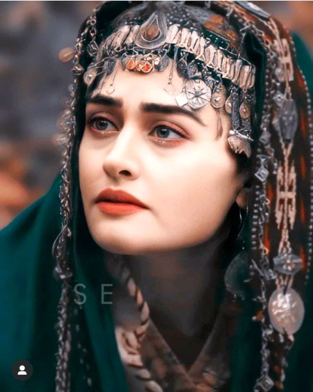 Turkish Celebs image
