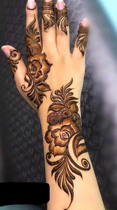 Mehndi Design image