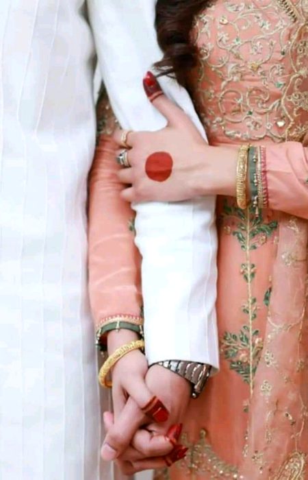 تم کِسی بھی سِمت سے چَلے آنا😘😍
میرے چاروں طرف مُحبت ہی مُحبت ہے❤🙈