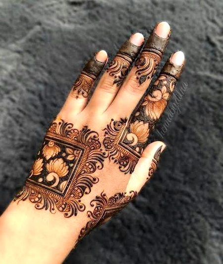 Mehindi design nice