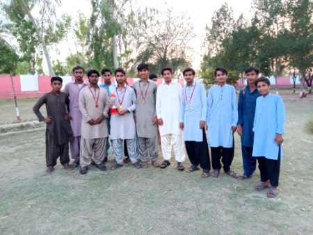 Schoool k tournament  aj finnal tha. Like