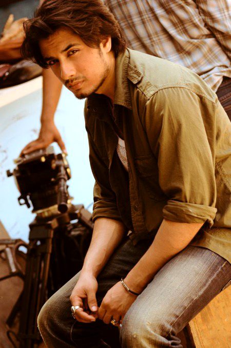 Pakistani Celebs image