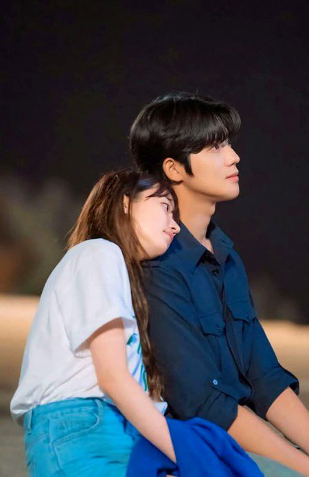 Beautiful People image