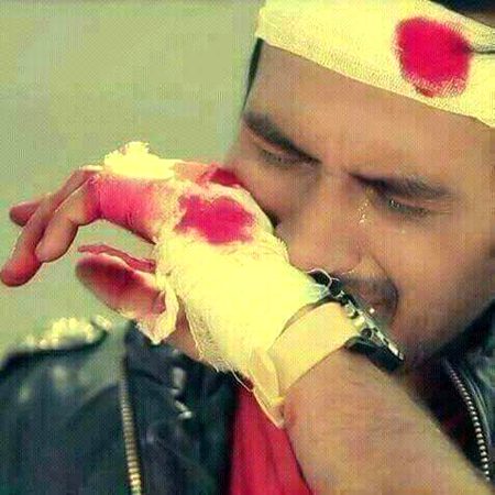 کبھی تھک کے سو گئے کبھی رات بھر نہ سوئے
 کبھی ہنس کے غم چھپائے کبھی منہ چھپا کے روئے
 ZaRRaaR💔🥀