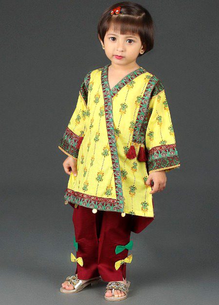 Eid Aa Rei hai choty choty Bachy kitny pyary lagin gy