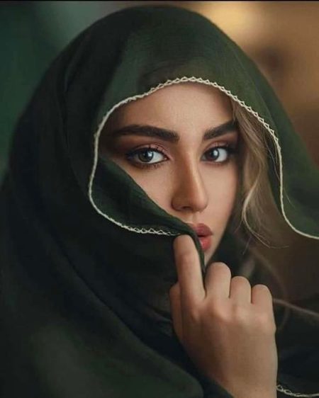 Beautiful People image