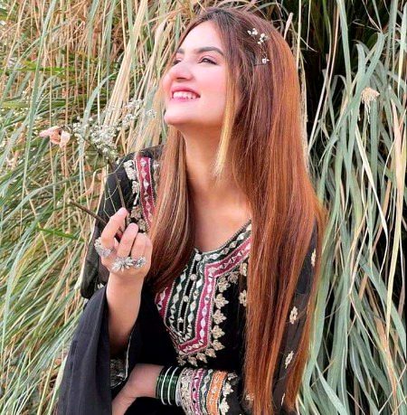 Beautiful People image