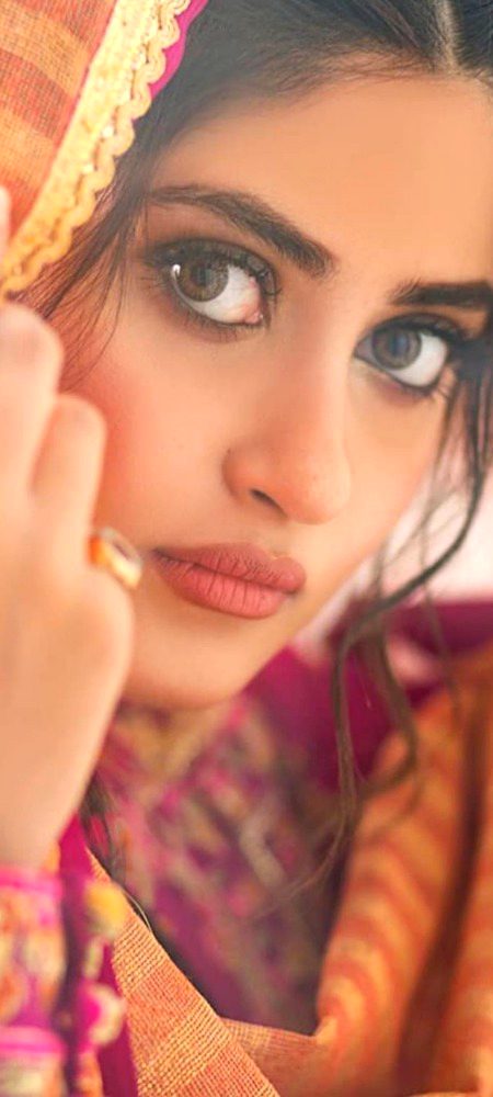 Pakistani Celebs image