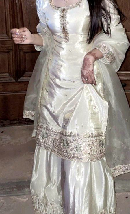 Beautiful People image