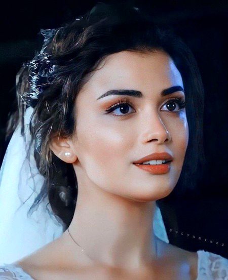 Turkish Celebs image