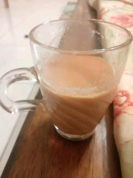 نشہ چائے کا ، آواز نصرت کی 
شاعری جون کی ، کلام بُھلےشاہ کا
ٹھوکریں زمانے کی ہُوں تو پھر لطف ہے زندگی کا🖤🖤