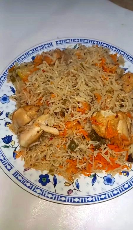 Kon Kon Baryani Achi bna leta hai Kes ko Baryani Psnd hain?🤔😜😜😍