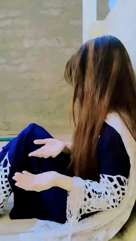 Guzar gae ye eid b udasiyan bakhair kr...