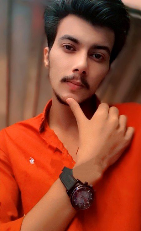 تیری تمنا ، تیرا انتظار اور تنہا سا میں
تھک کر مسکرا دیا جب رو نہیں پایا