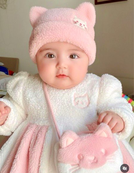 Beautiful People image