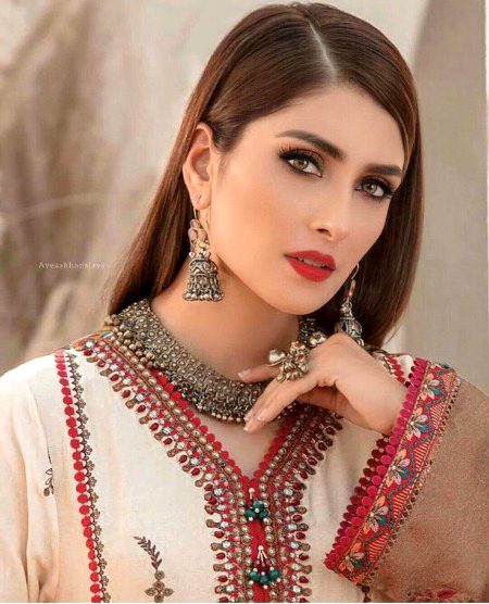 Pakistani Celebs image