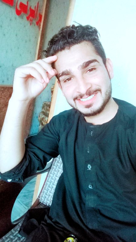 Mere ghussay ka asar kya hoga... Mujhe ghussay main hansi aati hai...p1