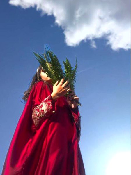 بہت کچھ ہے کہنے کو پر ناجانے کیوں اب کچھ نہ کہوں وہی بہتر لگتا ہے۔