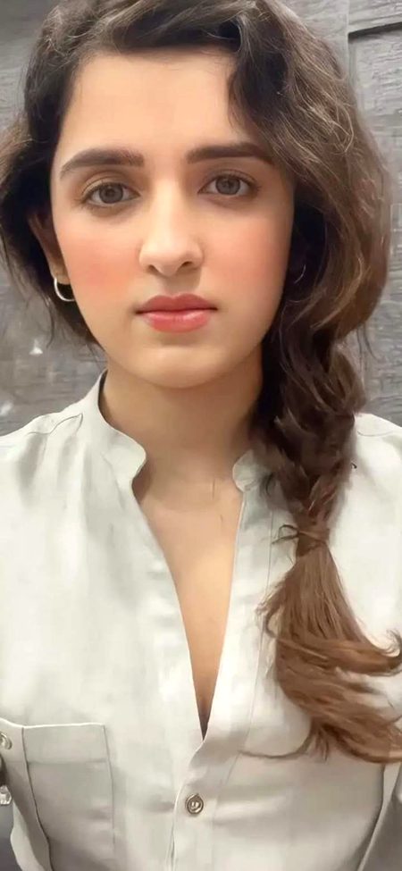 Beautiful People image