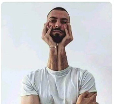 Mu uthaa k kahi nhi jana chahie 🙄🙄