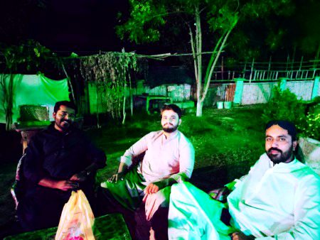 #اپنے_قدموں_پہ_بھروسہ_نہیں_جن_کو🔥
 #ہم سے_ٹکرانے_کی_بات_کرتے_ہیں✌