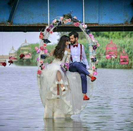 قرض ہوتا _____ تو ہم اتار ریتے
کمبخت عشق ہے، چڑھتا جارہا ہے❣