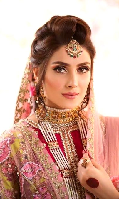 Pakistani Celebs image