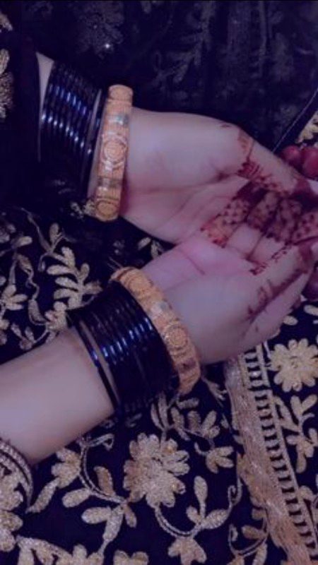 Hum Rajpoot hain sahab 
Raaj krna tou hamari adat hay
Chahy dilon pr hu ya mahalon pr