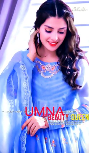 Nice style  and cute smile Aiza khan