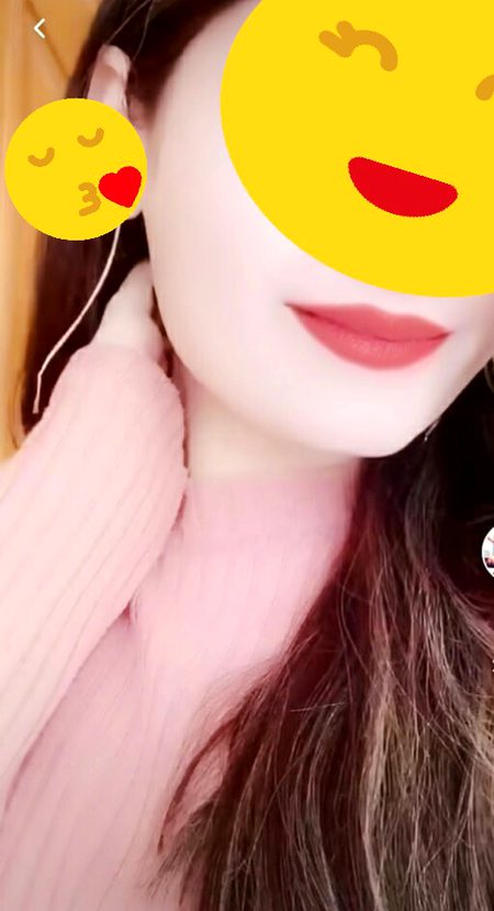 👉ankho me ansoo lekr honto se muskuray😖💔jesy hm jee rhy hen koi jee kr to dikhay😖💔