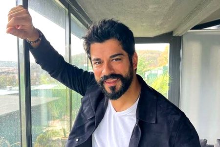 Turkish Celebs image