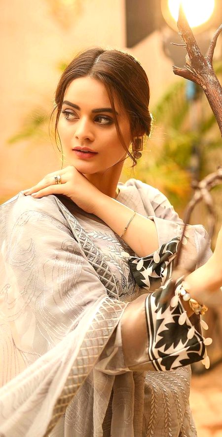 Pakistani Celebs image