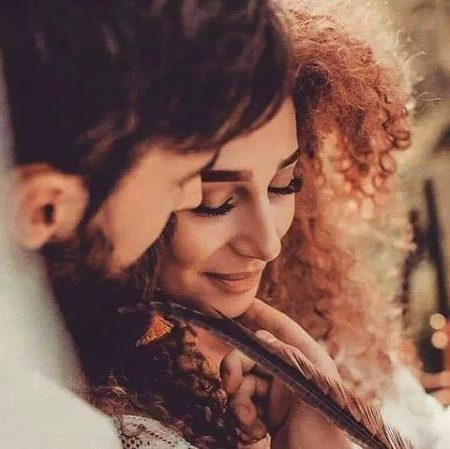 ابھی ھیں میشال قرب کے کچھ اور مرحلے باقی🥀
کہ تجھ کو پا کے ہمیں پھر تیری تمنا ھے🔥 Mahii 💔