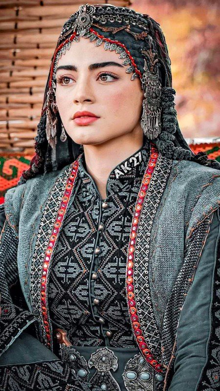 Turkish Celebs image