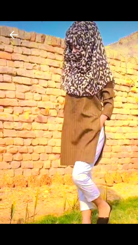 Chye da kuj vi ni
Bs tu dil mra na tori