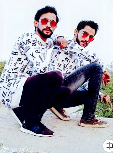 Witg My Best Friends 🌹🌹🌹🌷🌷