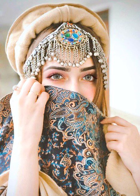 Beautiful People image