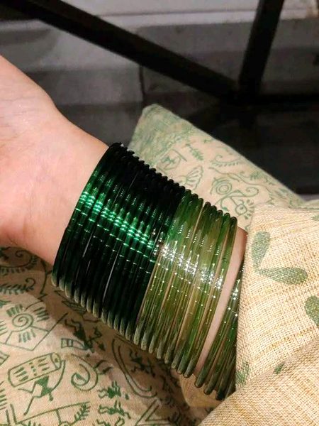 تیرے ہجر میں تو مجھے چوڑیاں بھی تنگ ہو گئی ہیں🤧🥱