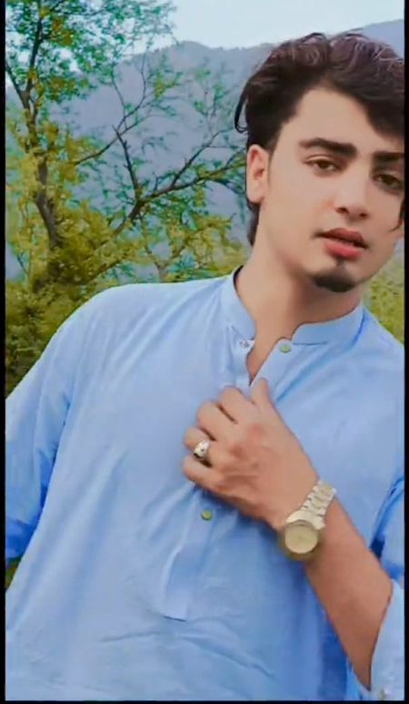 Beautiful People image