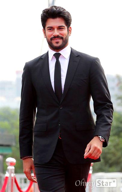 Turkish Celebs image